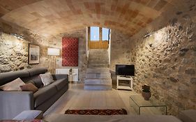 Apartamento Baños Arabes con jardín